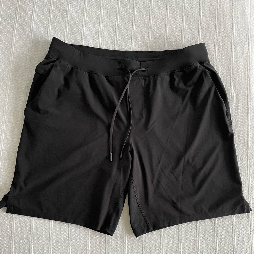 LULULEMON Men’s Shorts XXL
